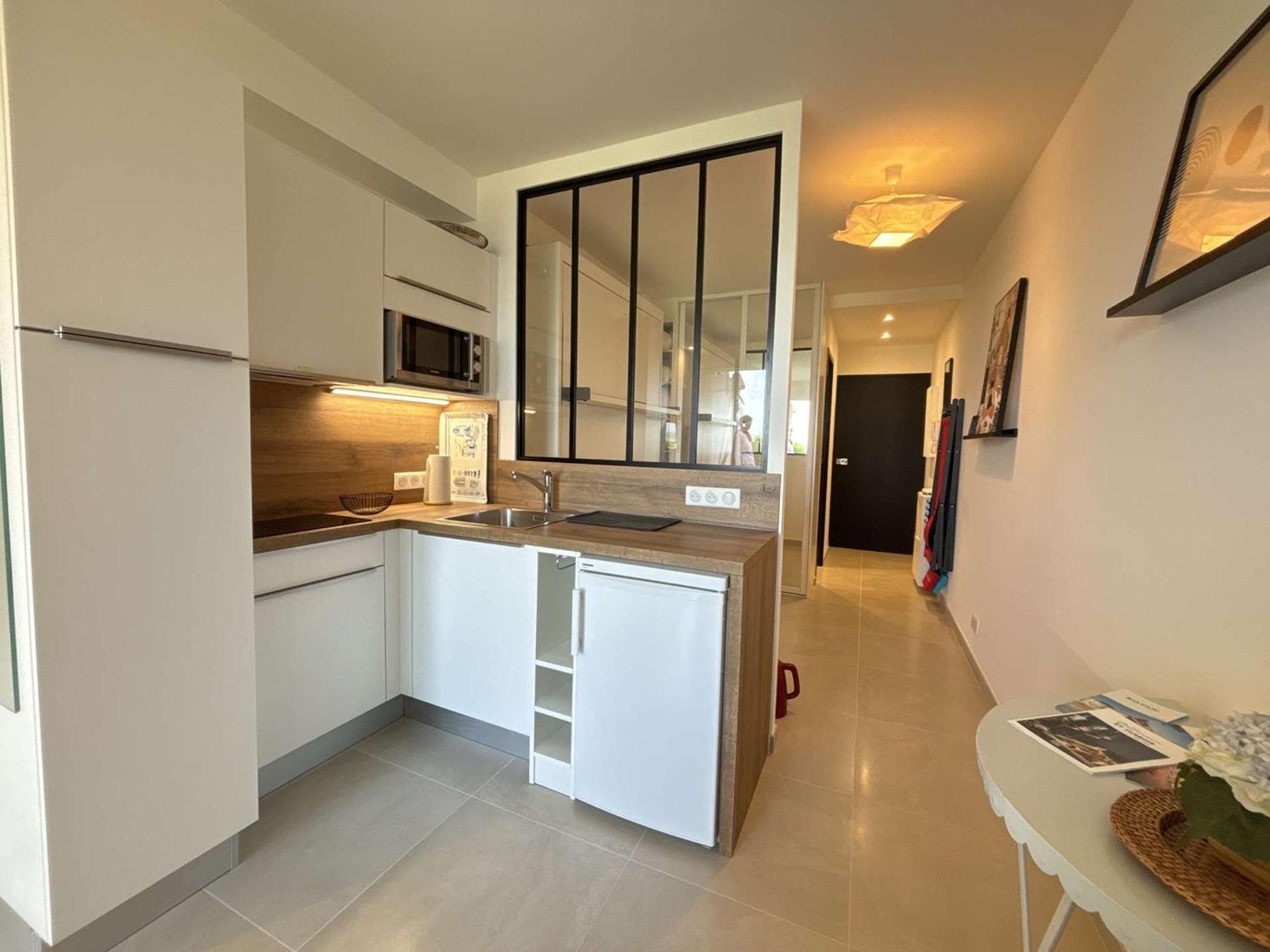 Studio En Bord De Mer A Royan, Parking, Tv, Tout Equipe - Fr-1-494-67 ภายนอก รูปภาพ